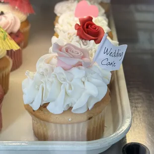 Wedding Cake Jumbo Cupcake