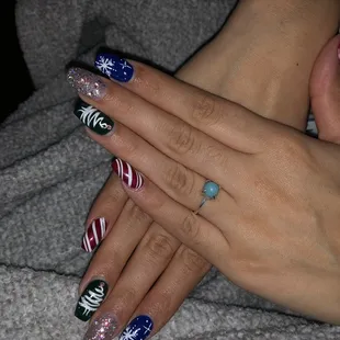 Christmas nails