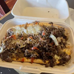 Got the Pepper Cheesesteak Sandwich, highly recommend!