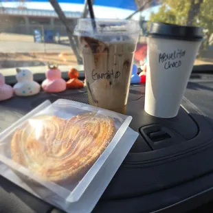 Abuelita hot chocolate, Gansito iced latte, and an oreja!