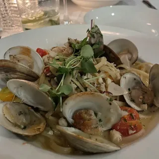 Linguine alla Vongole