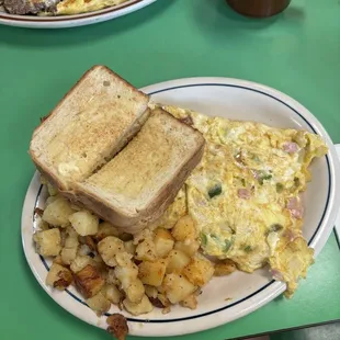 Denver with cheese omelette