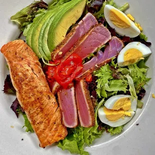 Ahi, Salmon, Avocaro, Egg, Roasted Peppers &amp; Mixed Greens