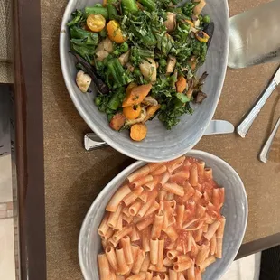 Gluten free pasta with tomato sauce and custom cooked vegan veggies - so delicious!