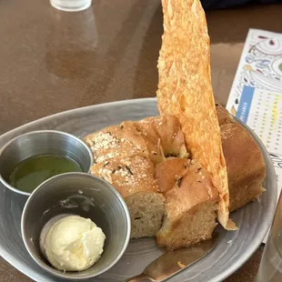 Table bread