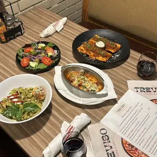 food, ramen and noodles