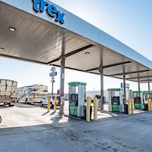 diesel pumps and canopy 1