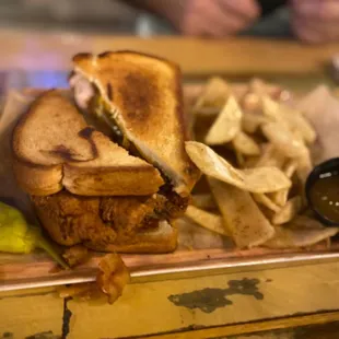 Apple pie chicken sandwich