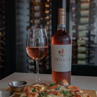 Pizza and rosé in Houston, TX