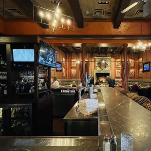 View from the NW corner of the bar facing south.