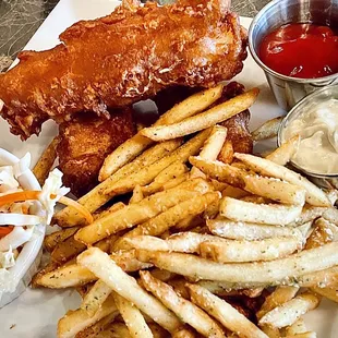 Boulevard Fish &amp; Chips - plated.