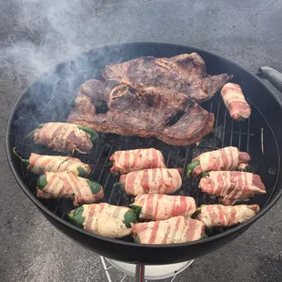 Thanks for vacuum packing jalapeño poppers (steak) for us! Made it to Philly. They were a HIT!!!! Disregard the other meat (lol)