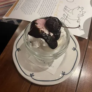 Sundae that comes with the kids meal