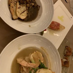 Setas (top) &amp; Gambas al Ajillo (bottom)