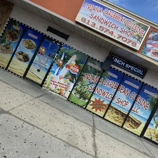 A closed restaurant that said was open on yelp and on the sign.