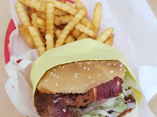 Juicy Burger