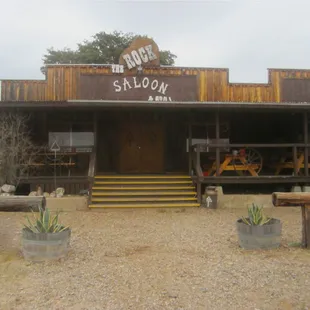 Saloon/Restaurant
