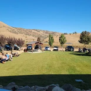 Beautiful grounds surrounded by Vineyards