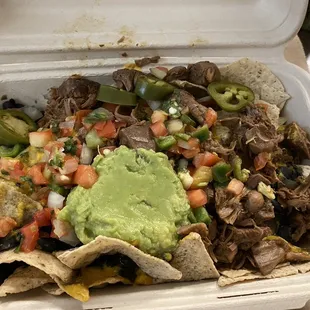 Loaded Nachos with jackfruit