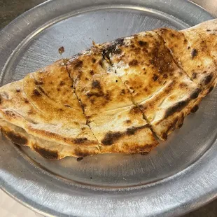 Spinach, mushroom, ricotta, mozzarella, calzone. Awesome!