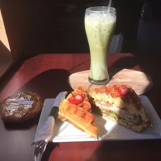 California Waffle Club Sandwich