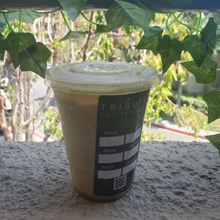 Golden Milk Latte (Turmeric Latte)