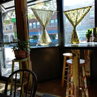 I just love the vibe here.