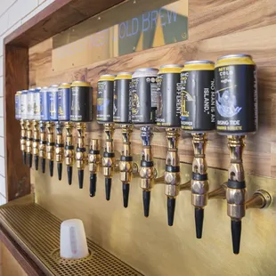 14 Nitro Cold Brews on tap