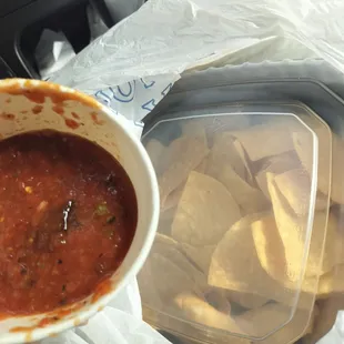 Chips....salsa....nothing spectacular here