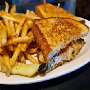 Grilled chicken pesto