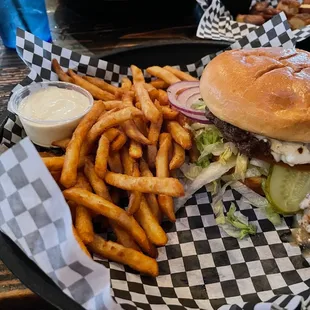 Jalapeño blue cheese burger