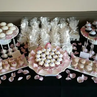 Baby Shower Sweet Table @ Huerto.  Macarons, cupcakes, cakepops, cookies by Trifles