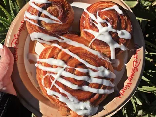 Kusafiri Coffee Shop & Bakery