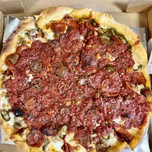 Chicago Deep Dish Quattro Carni Pizza (sub beef for Italian sausage - add mushroom &amp; japs)