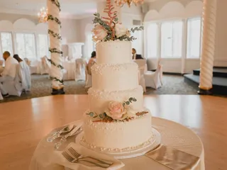 Josef's European Pastry Shop