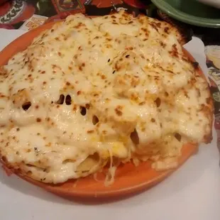 Chicken &amp; Cheese Nachos