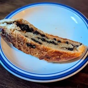 August 21, 2023; Currant roll.