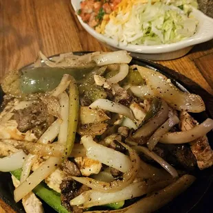Combination fajitas