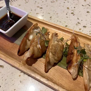 Gyoza (5pcs)