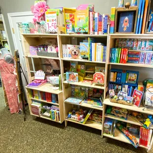 Many children's' books!