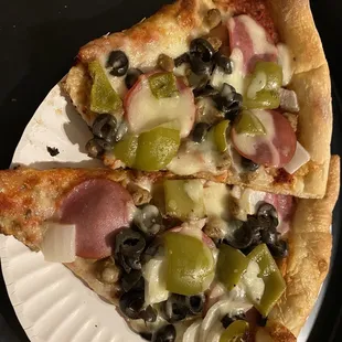 Trio&apos;s Special Pizza