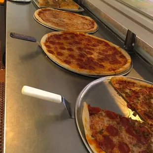 interior, pizza