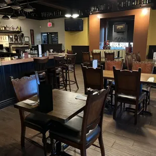 The Vibe of TRIO Tap House!!