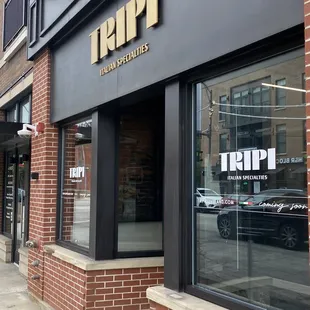 23 June 2023 -- Outside Tripi (closed due to no food)