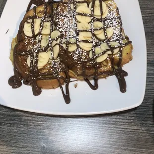 French toast with banana and nutella