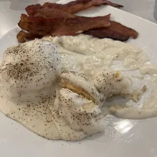 Sausage Biscuits and Gravy