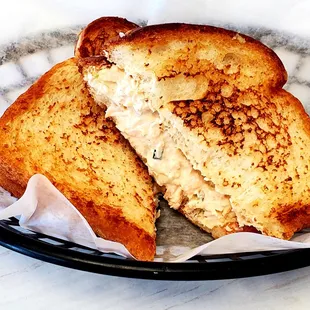 a grilled cheese sandwich on a plate