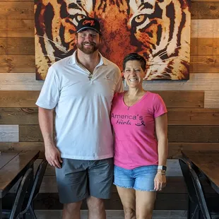 Ted Karras popped in the bar on a nice sunny afternoon!!!