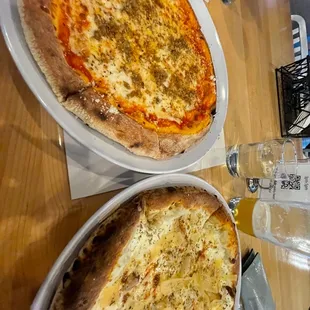 Bianca and Fennel/Sausage Pizza