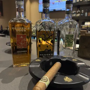 Great whiskey flights to be had here!!!